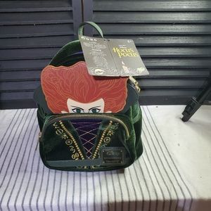 Loungefly disney hocus pocus